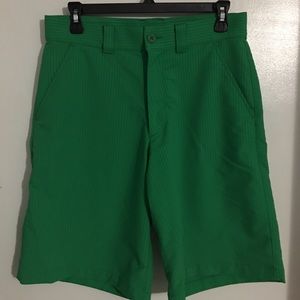 Green size 30 waist under Armour golf shorts